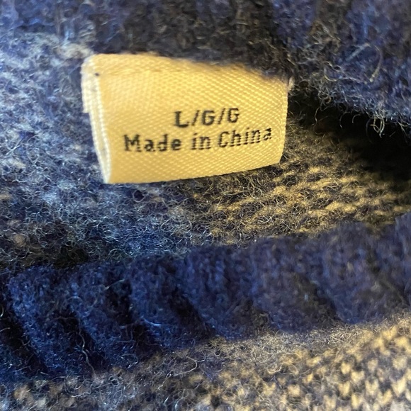 Wool sweater - large - Picture 6 of 6